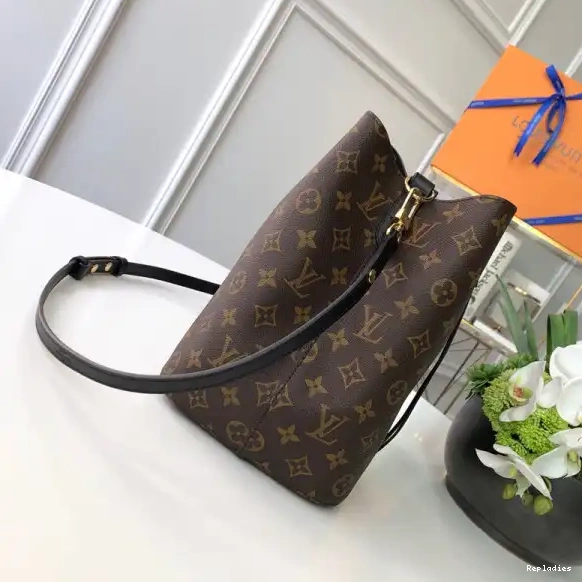 Cheap VUITTON LOUIS NÉONOÉ 0622
